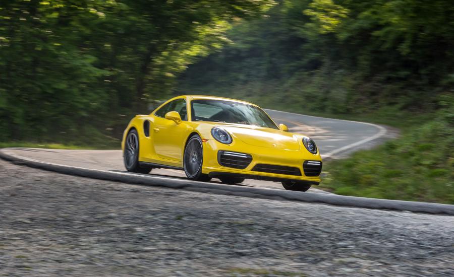  Porsche 911 Turbo S Coupe 2016 года  (NA) (фото 24 из 29)